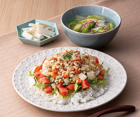 しそとみょうが香る和風タコライス